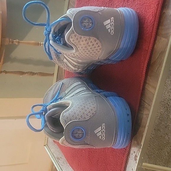 Adidas Liquid 2 running mens size 10, blue and gray. Excellent shape. - Picture 2 of 4
